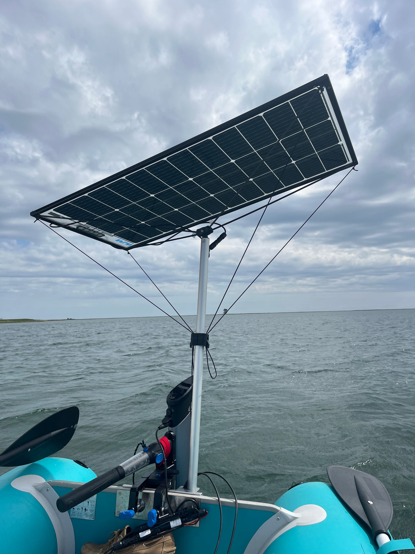FLINdinghy - Solarsystem fürs Schlauchboot