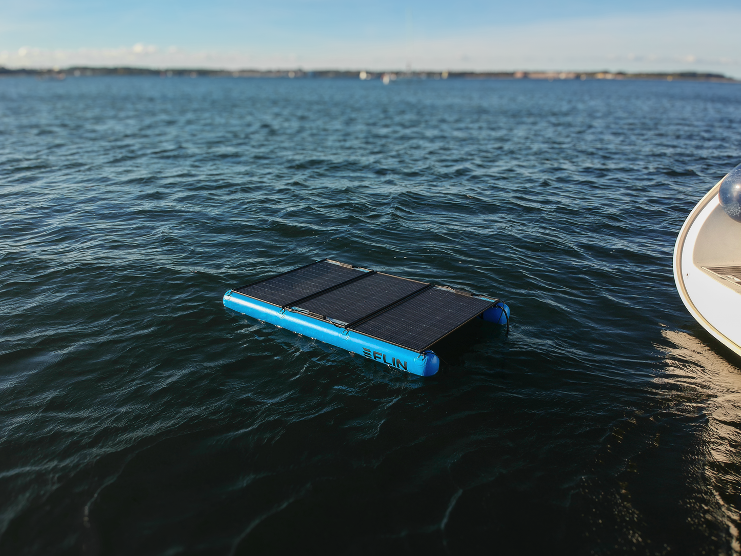 FLINraft+ Aufblasbares schwimmendes Solarsystem